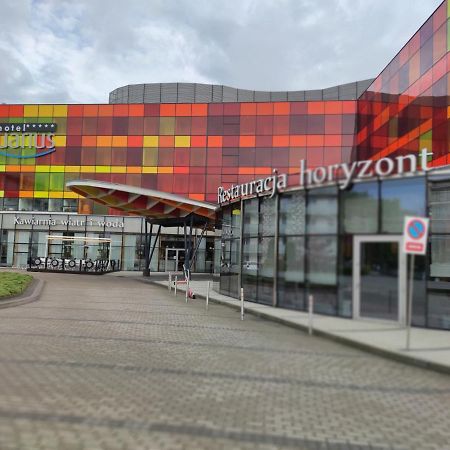 Apartament Przy Hotelu Aquarius Kołobrzeg Buitenkant foto