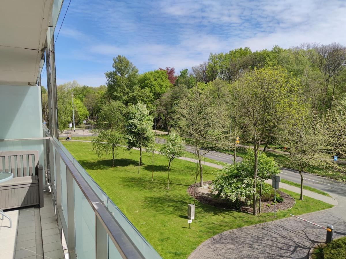 Apartament Przy Hotelu Aquarius Kołobrzeg Buitenkant foto